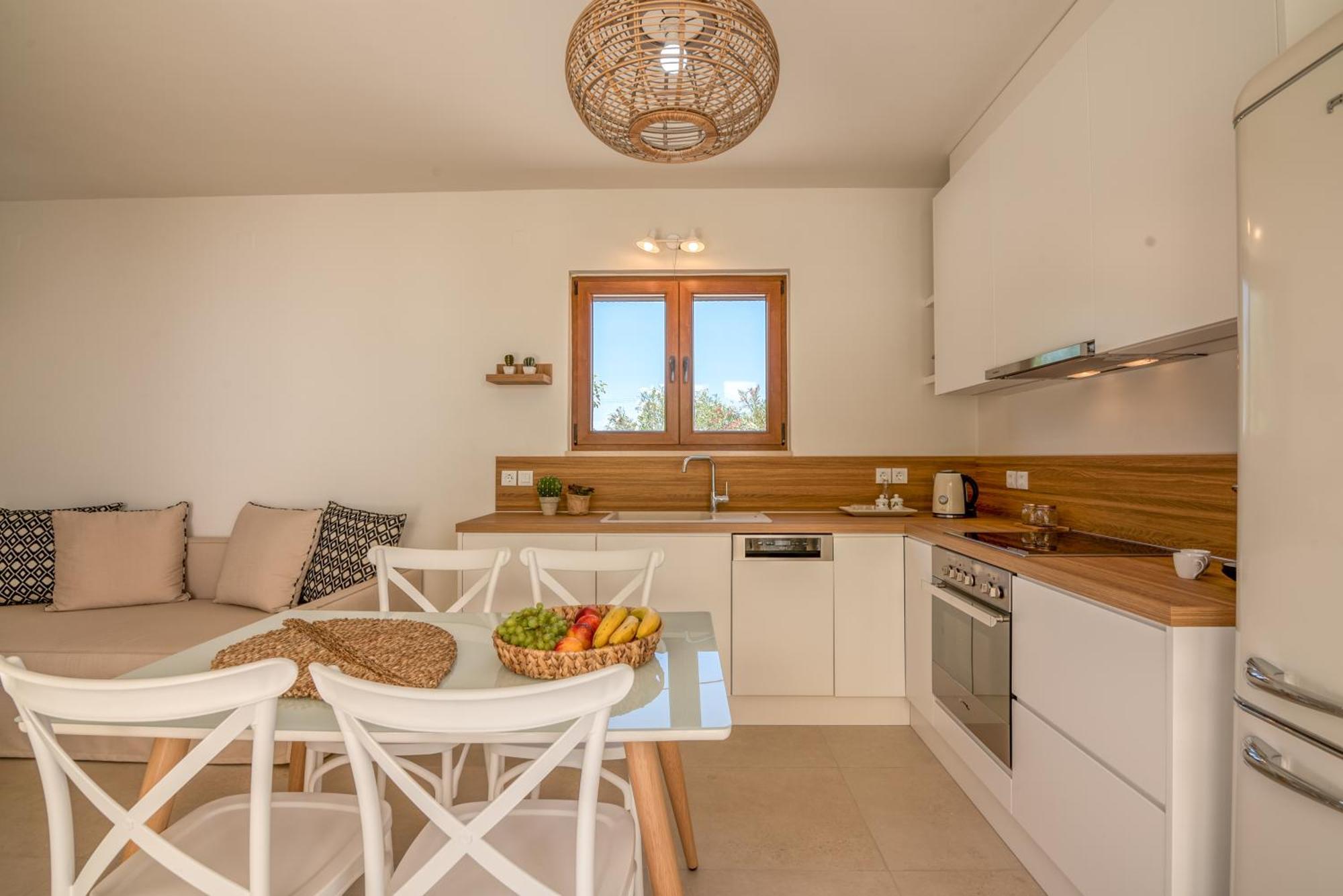 Superior Argilos With Private Pool Apartment *
