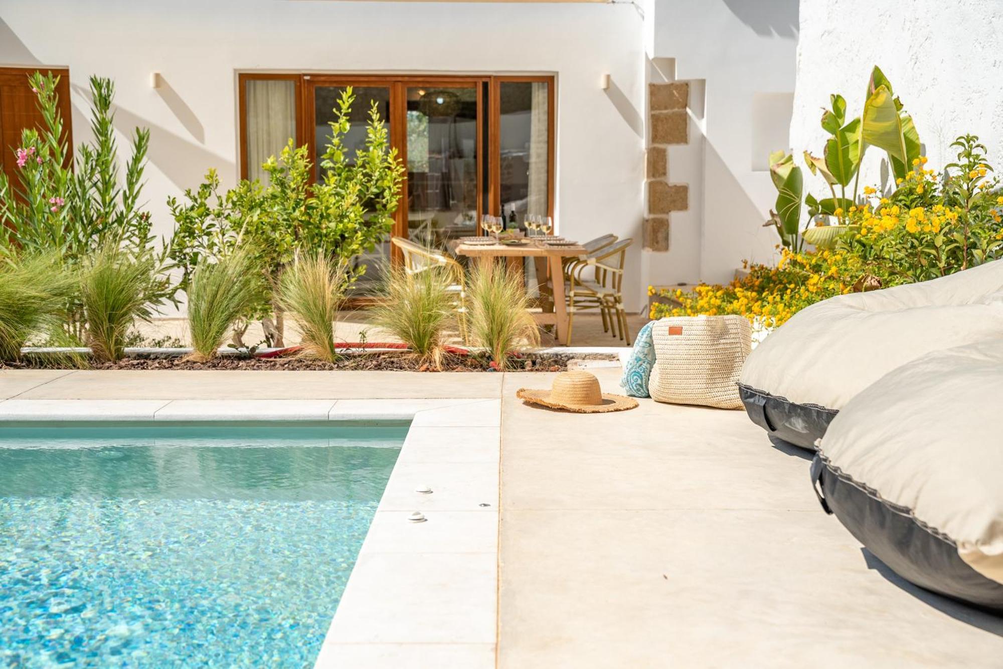 Superior Argilos With Private Pool Apartment *