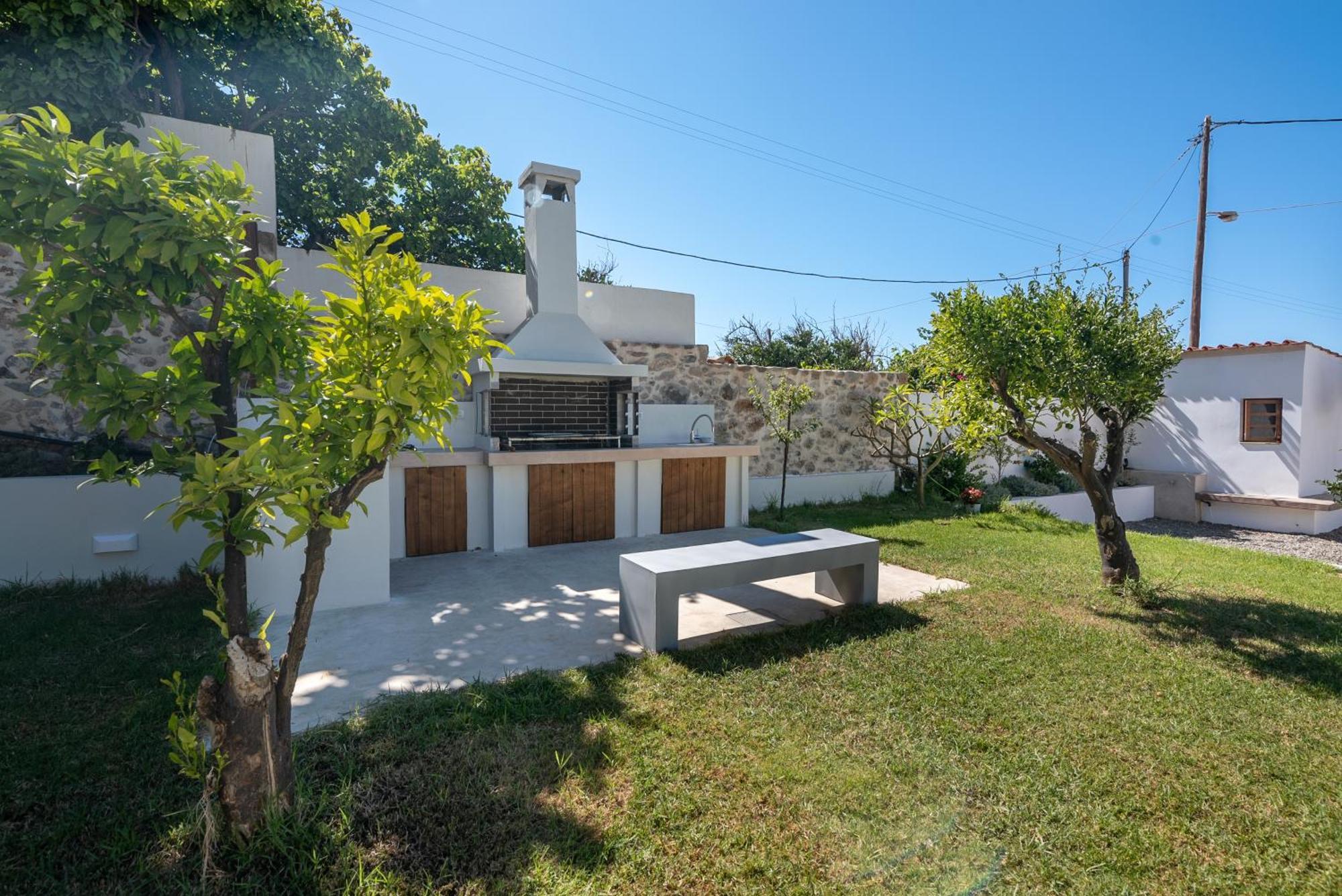 Superior Argilos With Private Pool Korfalonas