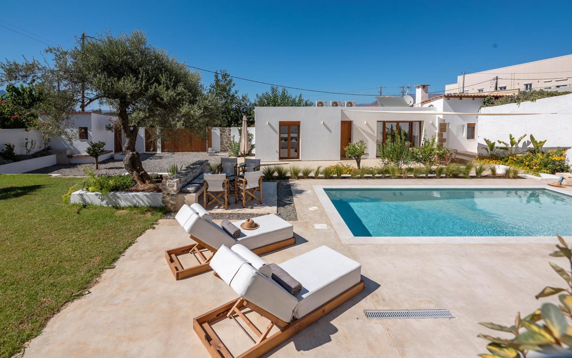 Apartment Superior Argilos With Private Pool