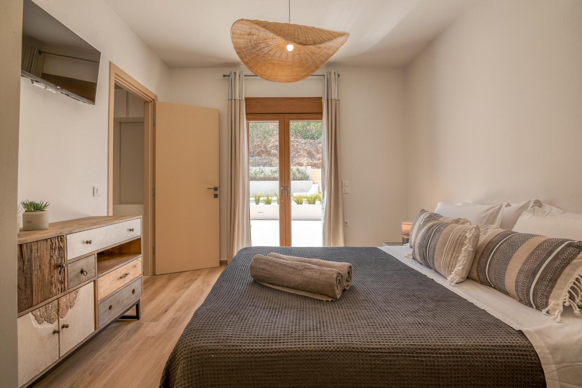 Superior Argilos With Private Pool Apartment Korfalonas